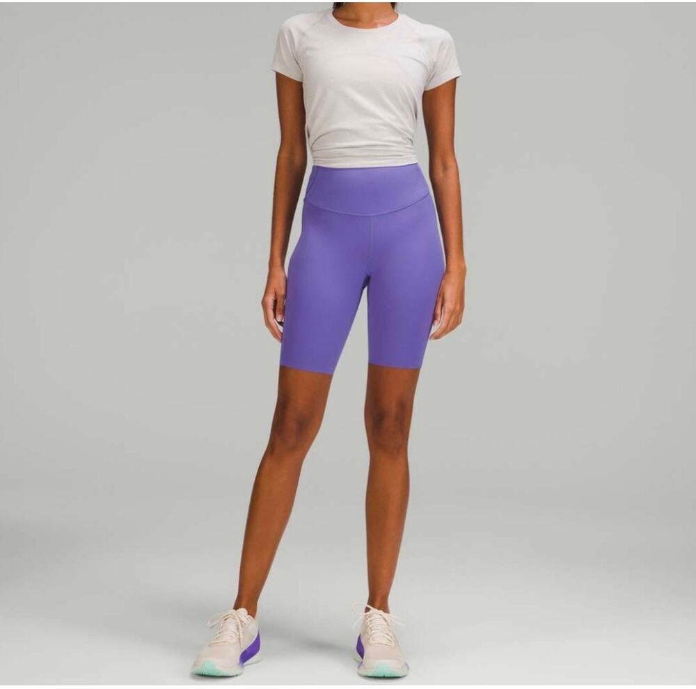 Lululemon Shorts Womens 6 Purple Base Pace High Rise 8" Charged Indigo Run Gym